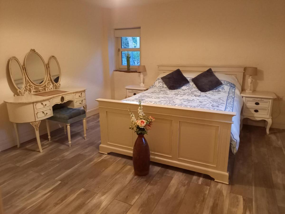 Mary'S Bespoke Cottage 킬라니 외부 사진